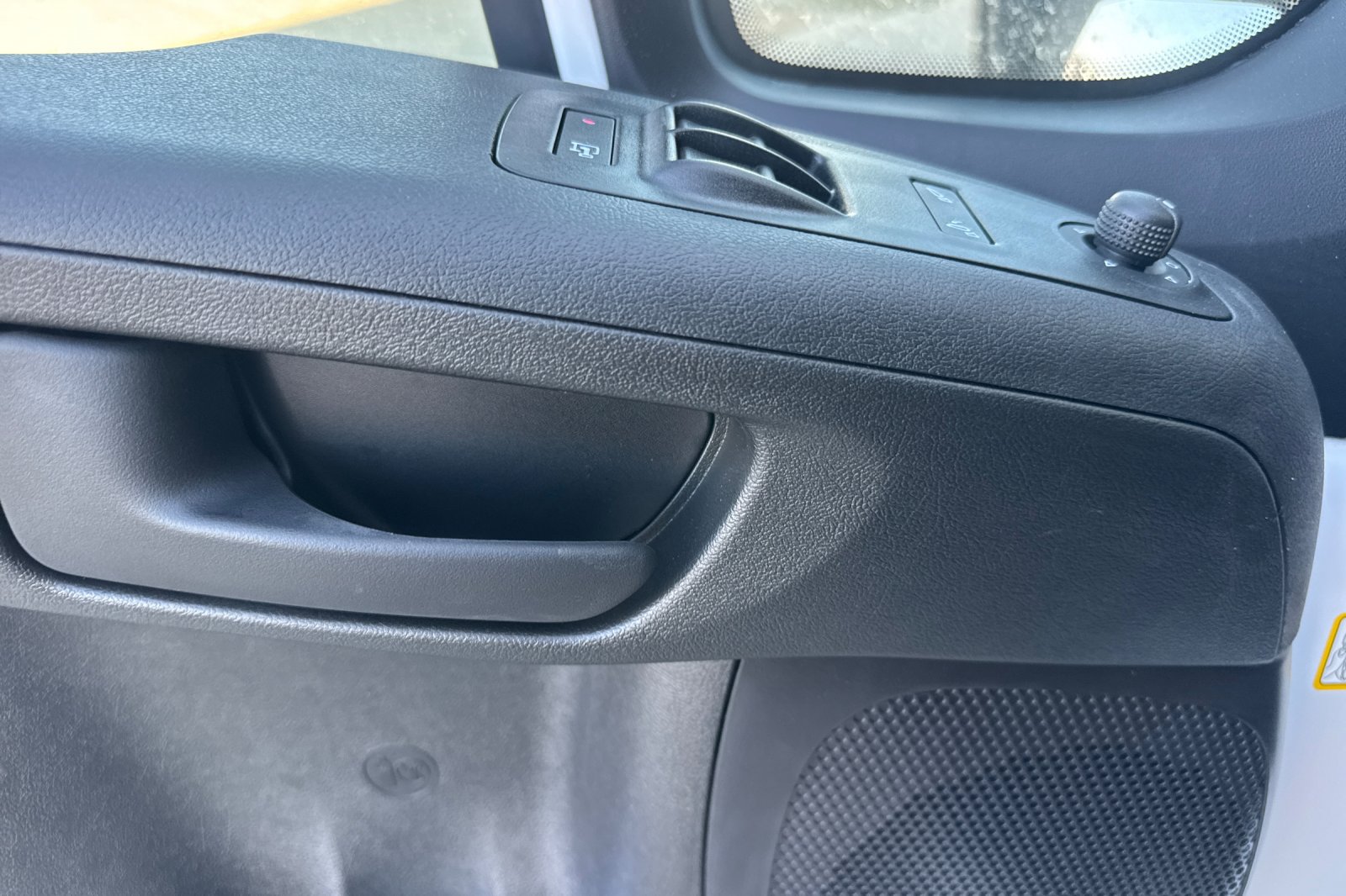 New 2027 RAM ProMaster 2500 w/ Convenience Group FWD image 10