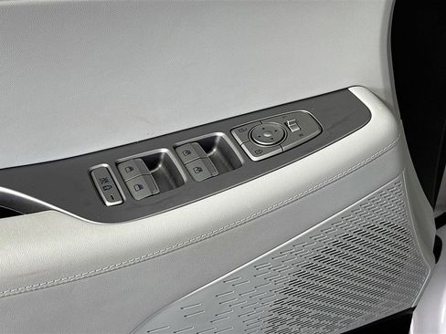 Used 2025 Hyundai Palisade SEL FWD image 19