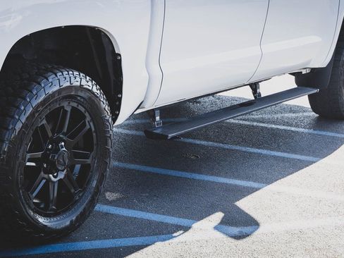 Used 2020 Toyota Tundra SR5 image 25