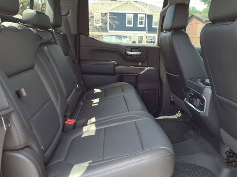 Used 2019 GMC Sierra 1500 SLT w/ SLT Premium Plus Package AWD/4WD image 15