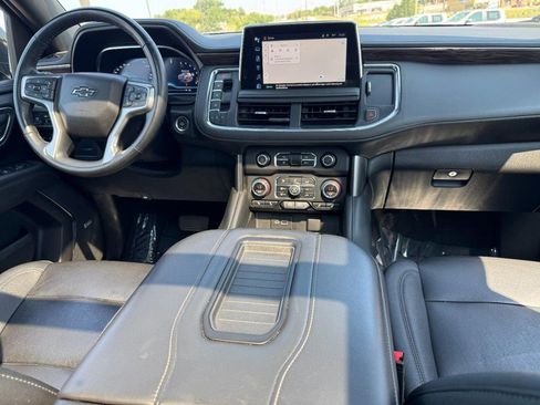 Used 2023 Chevrolet Tahoe Z71 w/ Luxury Package AWD/4WD image 11