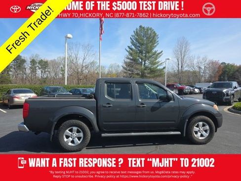 Used 2012 Nissan Frontier SV image 5