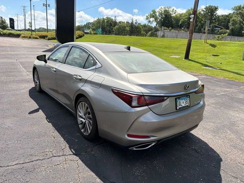 Used 2019 Lexus ES 350 w/ Accessory Package 2 FWD image 35