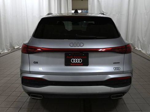 Used 2025 Audi Q5 Premium Plus w/ Premium Plus AWD/4WD image 12