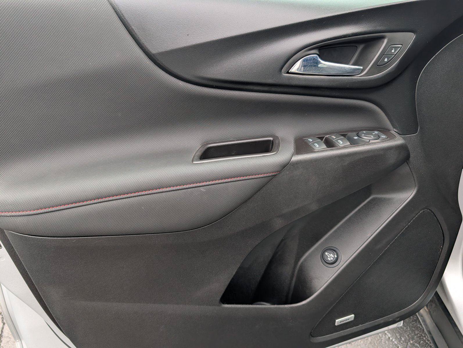 Certified 2022 Chevrolet Equinox RS w/ RS Leather Package FWD image 14