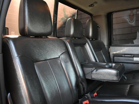Used 2016 Ford F250 Lariat w/ Lariat Interior Package AWD/4WD image 27