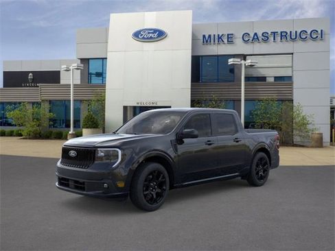 New 2025 Ford Maverick Lobo image 1