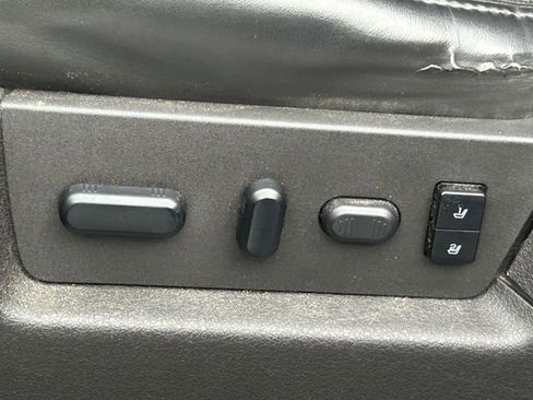 Used 2011 Ford F150 FX4 w/ FX Luxury Pkg AWD/4WD image 27