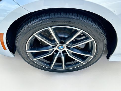 Used 2019 BMW 330i Sedan RWD image 32