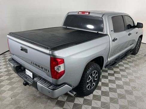 Used 2017 Toyota Tundra SR5 w/ SR5 Upgrade Package RWD image 30