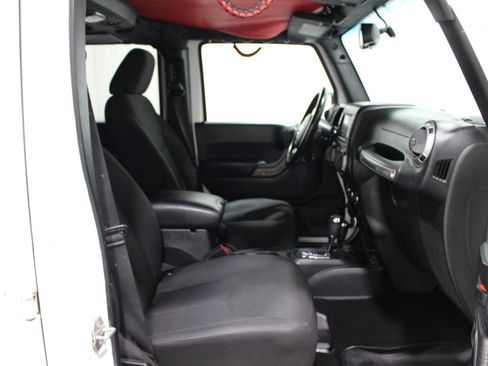 Used 2016 Jeep Wrangler Unlimited Sport w/ Quick Order Package 24S AWD/4WD image 20