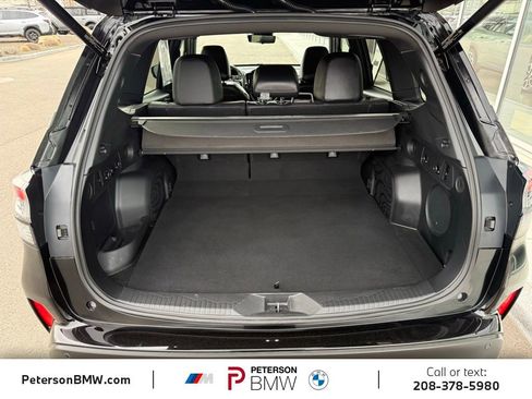 Used 2025 Subaru Forester Touring AWD/4WD image 18