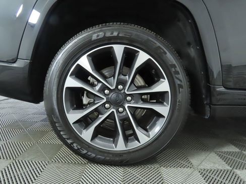 Used 2021 Jeep Grand Cherokee L Overland w/ Luxury Tech Group IV image 35