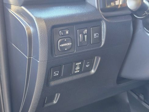 Used 2024 Toyota 4Runner TRD Off-Road Premium w/ Off Road Premium Plus Package AWD/4WD image 18