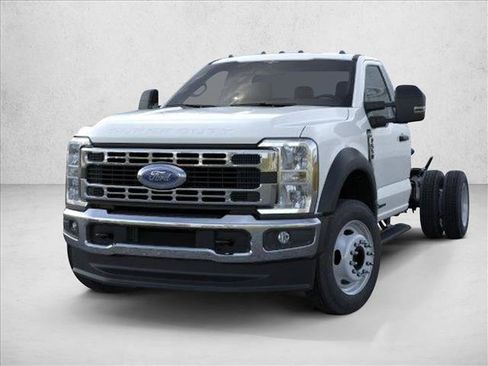 New 2026 Ford F550 4x4 Regular Cab Super Duty image 2