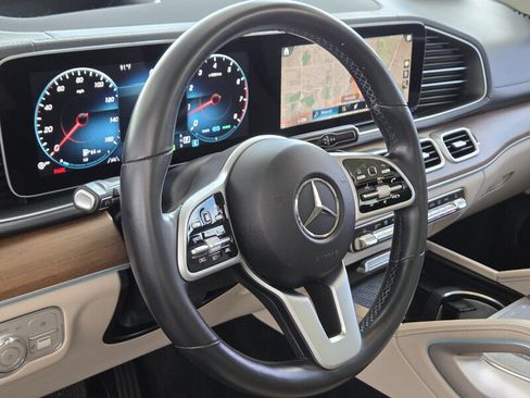 Certified 2021 Mercedes-Benz GLS 450 4MATIC image 27