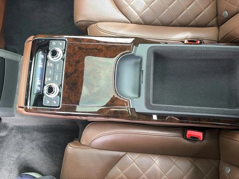 Used 2015 Audi A8 L 4.0T image 20