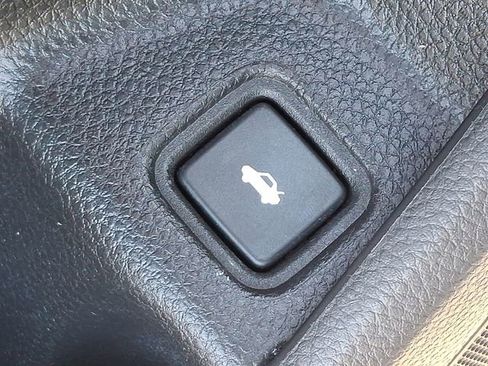 Used 2018 Honda Accord Sport image 26