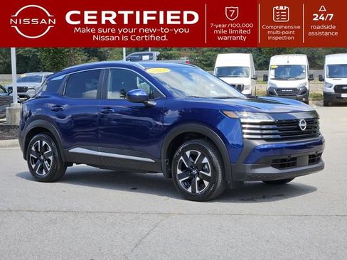 Certified 2025 Nissan Kicks SV w/ SV Premium Package AWD/4WD image 1
