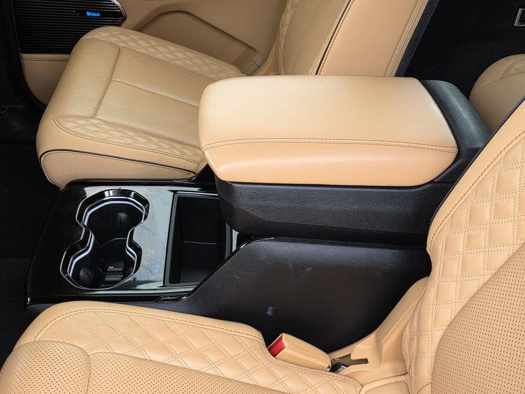 Used 2022 Jeep Grand Cherokee L Summit AWD/4WD image 11