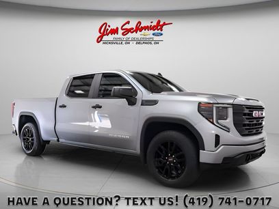 Used 2024 GMC Sierra 1500 Pro w/ Graphite Edition