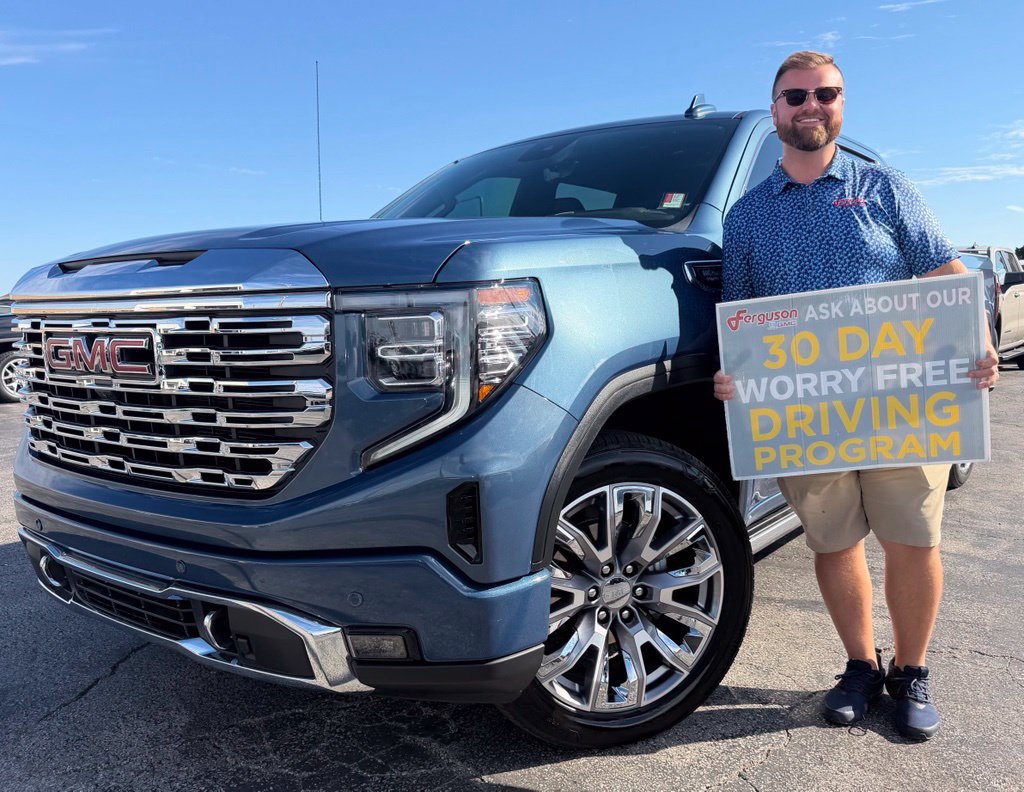Used 2026 GMC Sierra 1500 Denali AWD/4WD image 1