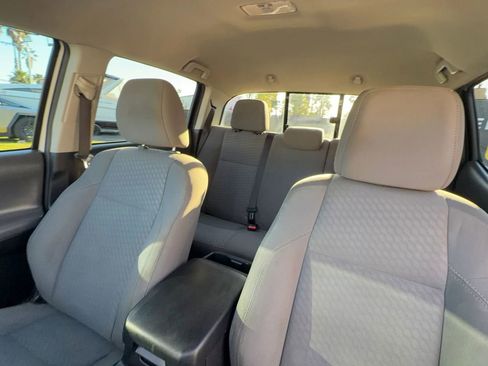 Used 2020 Toyota Tacoma SR5 image 16