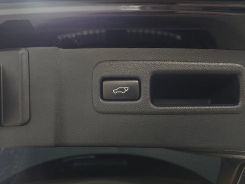 Used 2015 Lexus NX 200t F Sport w/ Navigation System Package AWD/4WD image 8