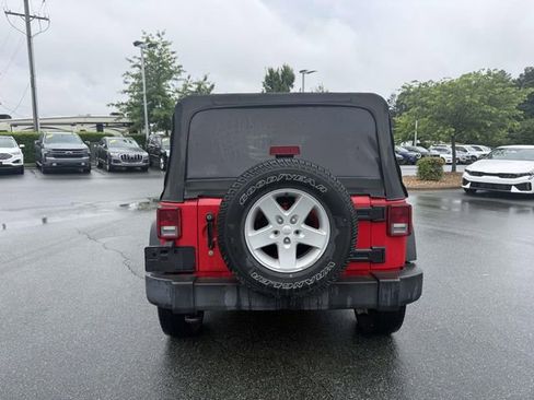 Used 2017 Jeep Wrangler Unlimited Sport w/ Quick Order Package 24S AWD/4WD image 5