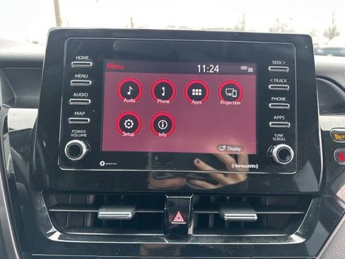 Used 2021 Toyota Camry SE image 30