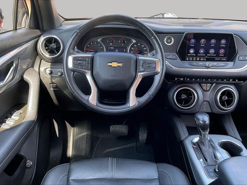 Used 2022 Chevrolet Blazer LT w/ Midnight/Sport Edition FWD image 6
