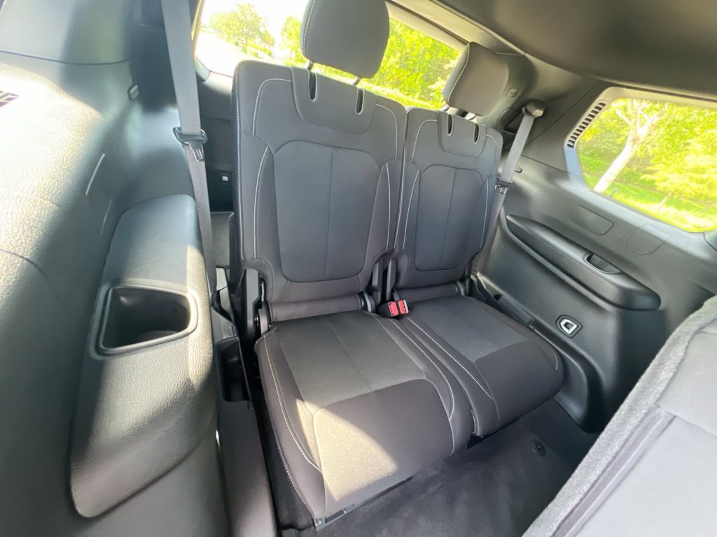 Used 2026 Jeep Grand Cherokee L Laredo RWD image 20