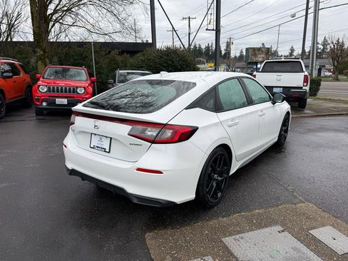 Certified 2025 Honda Civic Sport image 10
