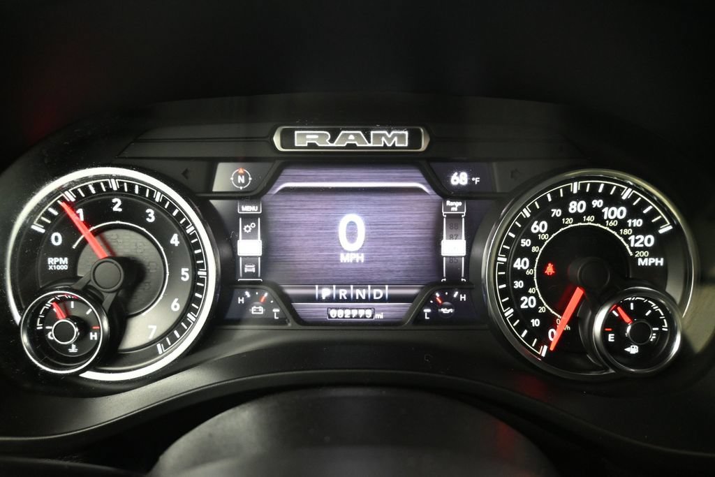 Used 2022 RAM 1500 Big Horn AWD/4WD image 11