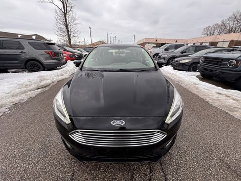 Used 2016 Ford Focus Titanium w/ Titanium Cold Weather Package image 8