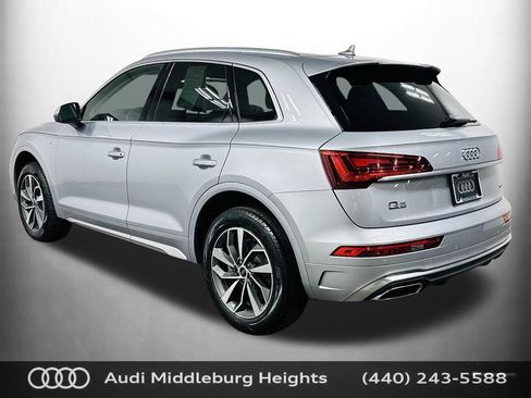 Certified 2023 Audi Q5 2.0T Premium w/ Convenience Package AWD/4WD image 6