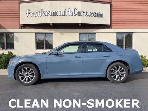 Used 2014 Chrysler 300 S image 5