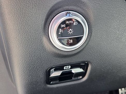 New 2026 Mercedes-Benz C 300 4MATIC Sedan image 20