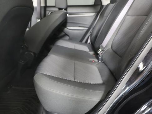 Certified 2024 Kia Seltos LX image 4