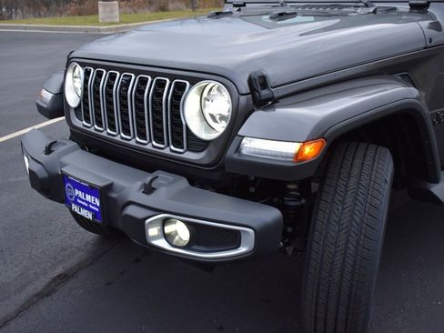 New 2026 Jeep Wrangler Sahara image 10