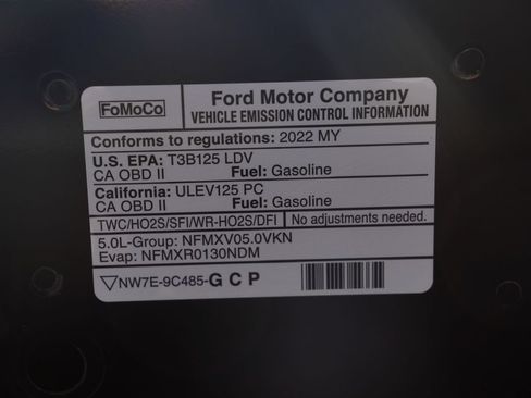 Used 2022 Ford Mustang GT Premium w/ Equipment Group 401A RWD image 16