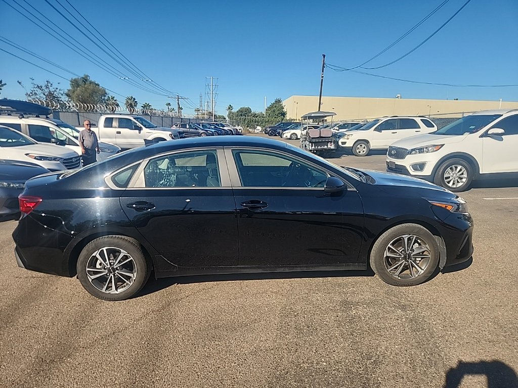Certified 2023 Kia Forte LXS FWD image 17