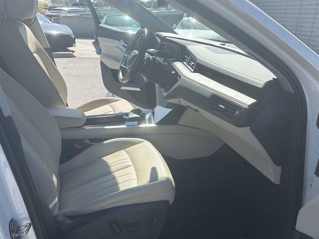 Used 2019 Audi e-tron Premium Plus AWD/4WD image 13