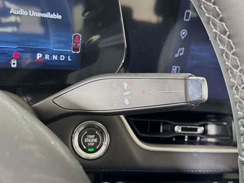 New 2026 Chevrolet Equinox LT w/ Safety and Technology Package FWD image 11