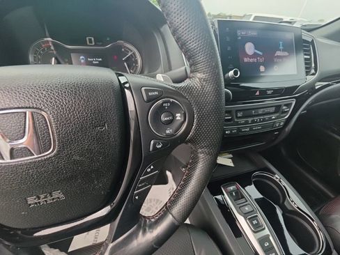 Certified 2023 Honda Ridgeline Black Edition image 21