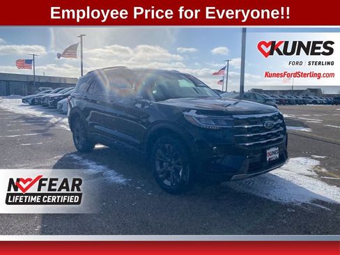 New 2026 Ford Explorer Active w/ Active Comfort Package image 1