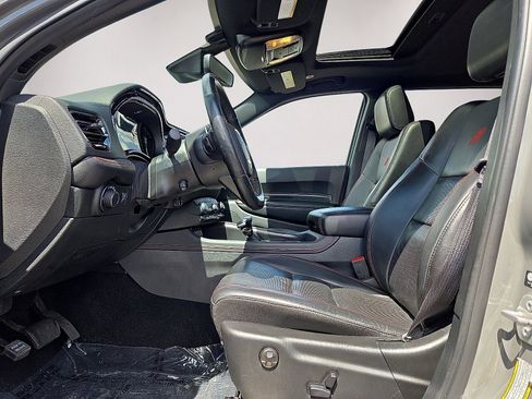 Used 2025 Dodge Durango GT AWD/4WD image 24