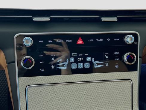 New 2026 Genesis GV80 3.5T Prestige image 14