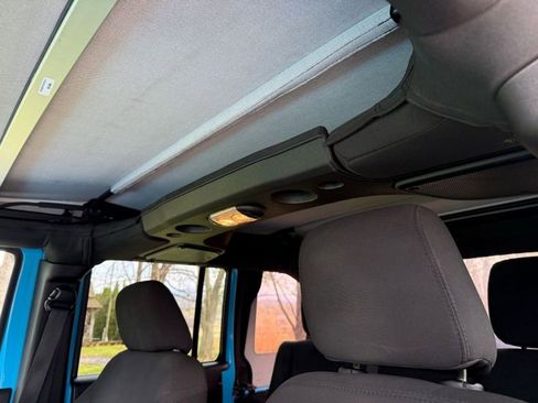 Used 2017 Jeep Wrangler Unlimited Sport w/ Quick Order Package 24S image 25