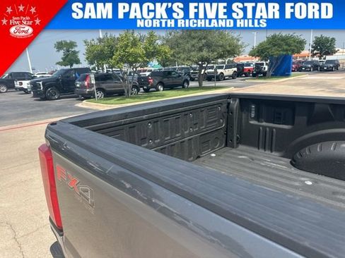 Used 2024 Ford F250 XLT w/ FX4 Off-Road Package AWD/4WD image 12